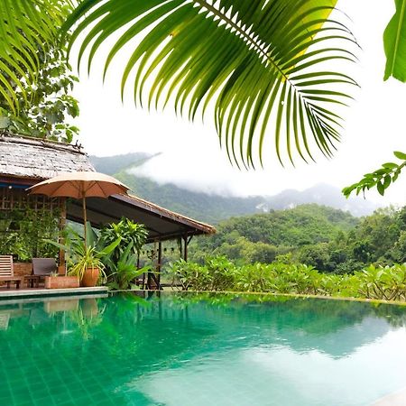 Mandala Ou Resort Нонгкио Экстерьер фото