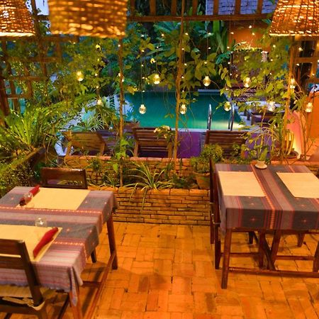 Mandala Ou Resort Нонгкио Экстерьер фото